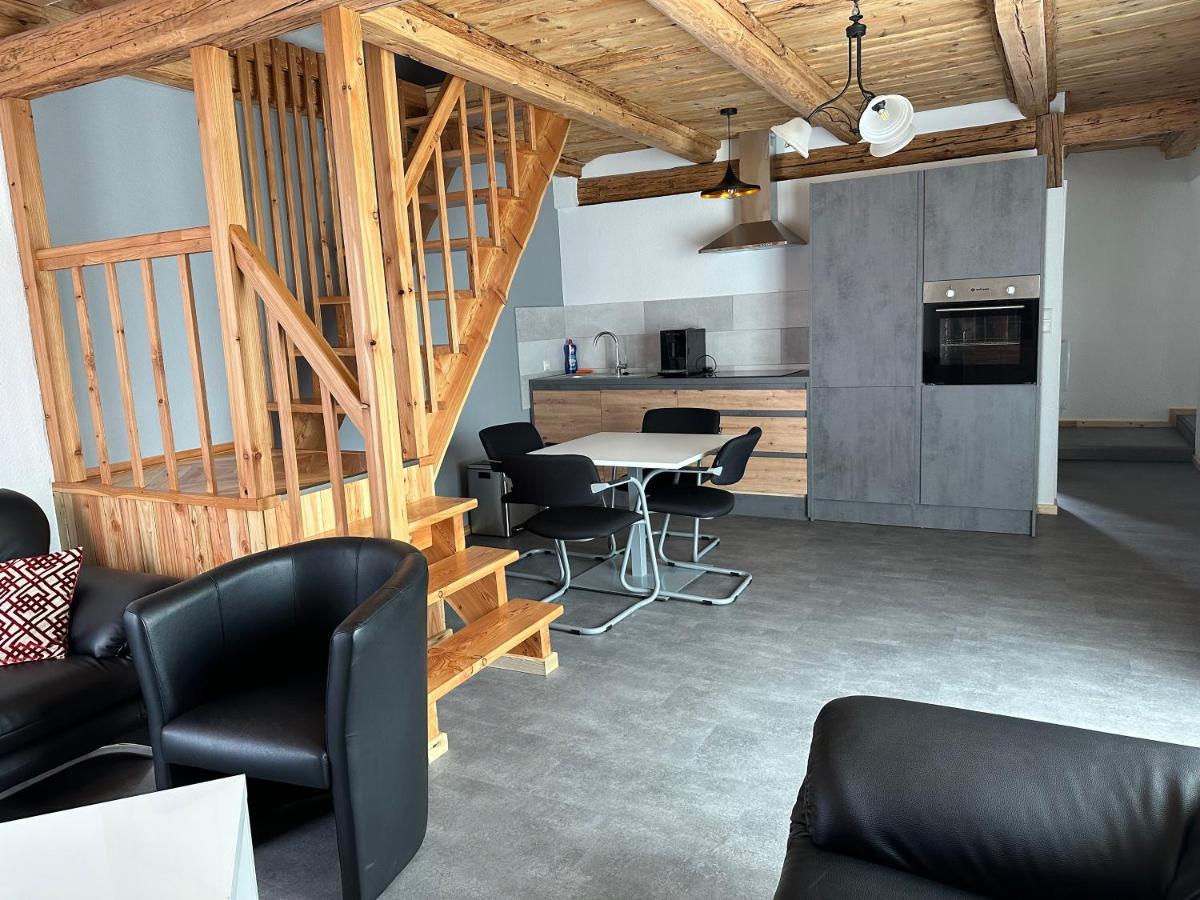 1852 Landgasthof- Ferienwohnung 埃尔策 外观 照片